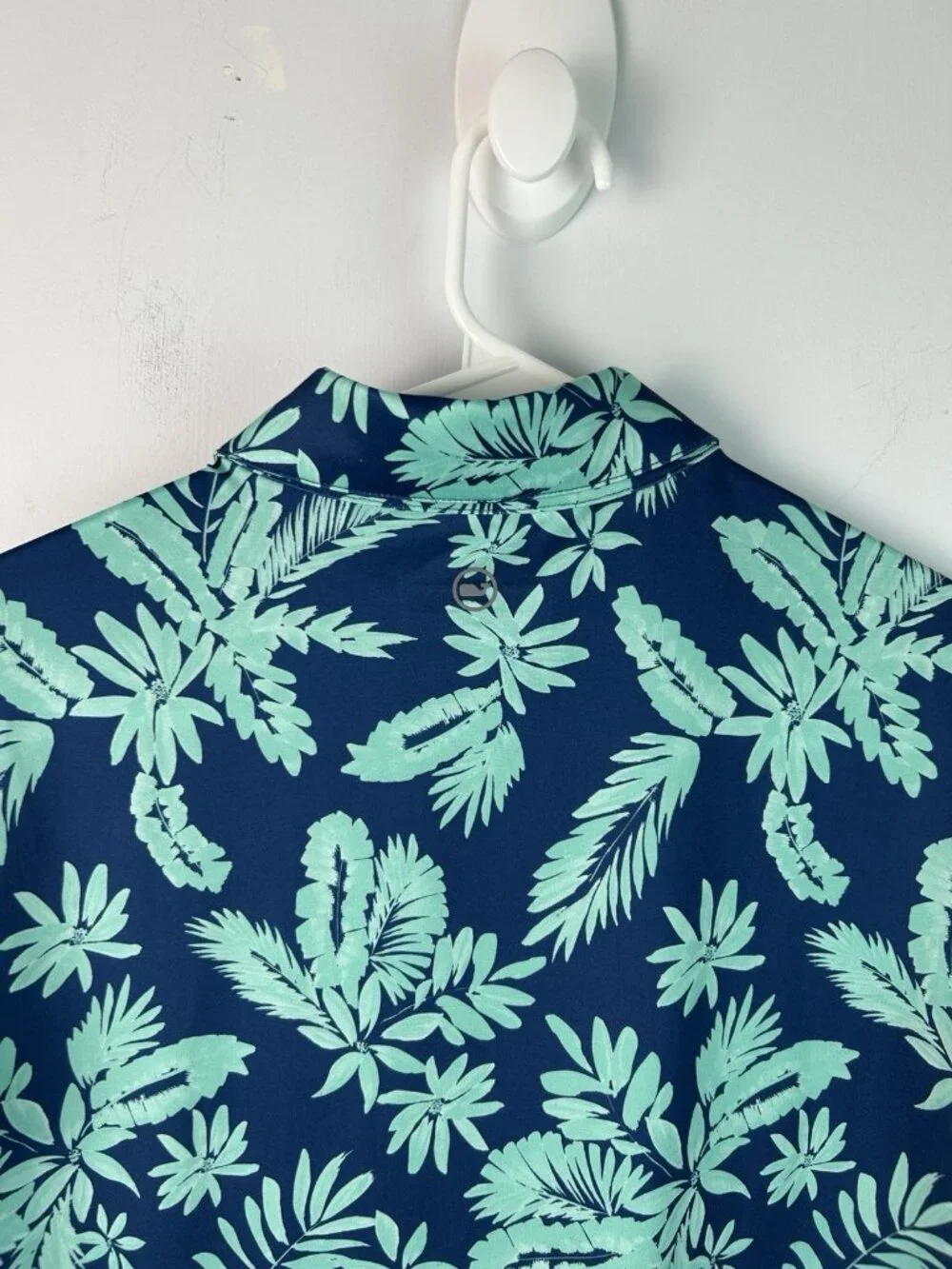 Vineyard Vines OTG Sankaty Polo Boys Size Large Floral AOP Blue Green